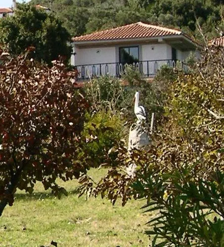 Kyra's Paradise Apartmán *