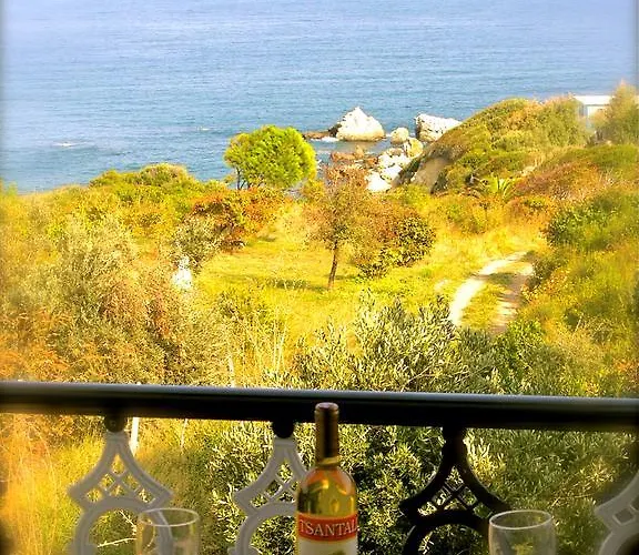 Kyra's Paradise Potistika